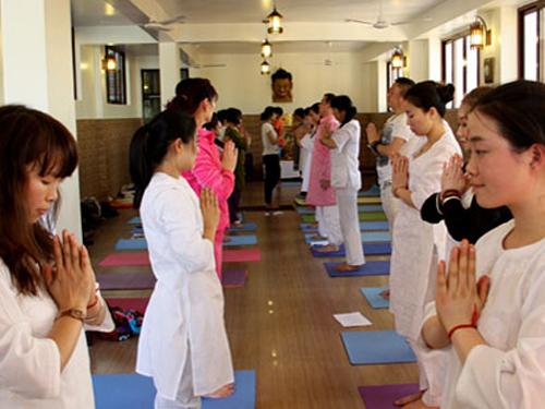 Avatar Yoga School 