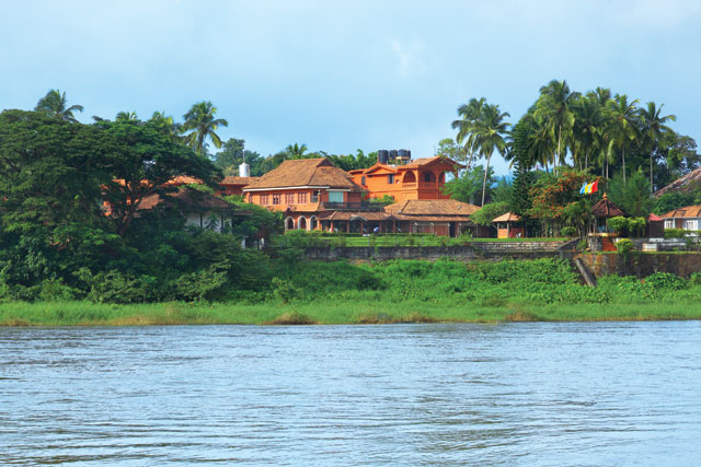 The River Retreat Heritage Resort 