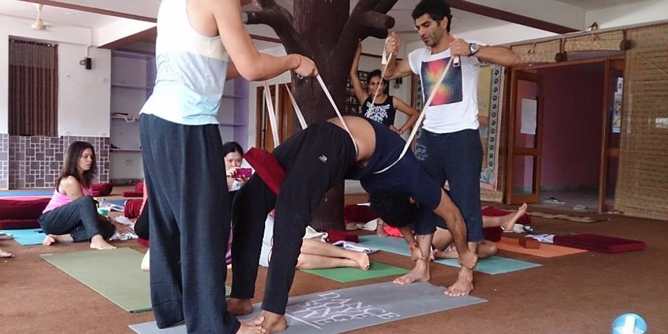 Agama Yoga Center 