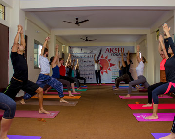 Akshi Yogashala - Yoga Teacher Training Rishikesh