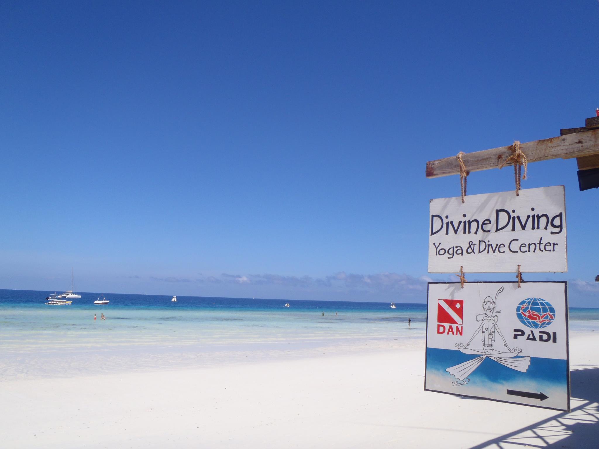 Divine Diving Yoga & Dive Center