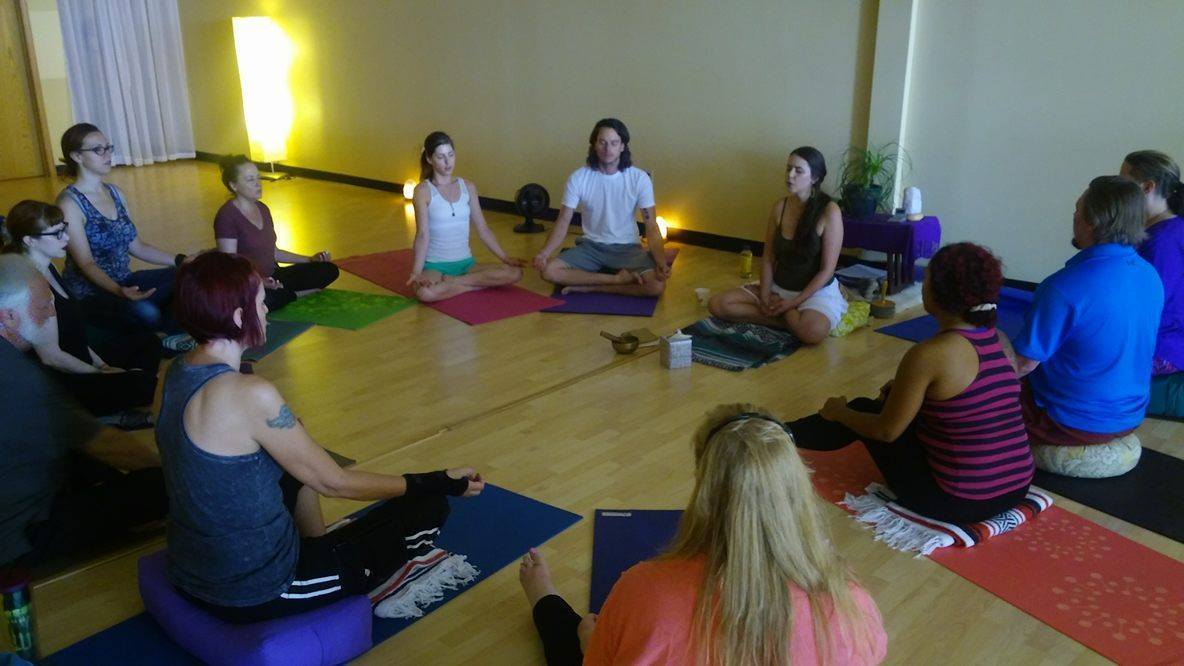 Love-yoga Flow Studio