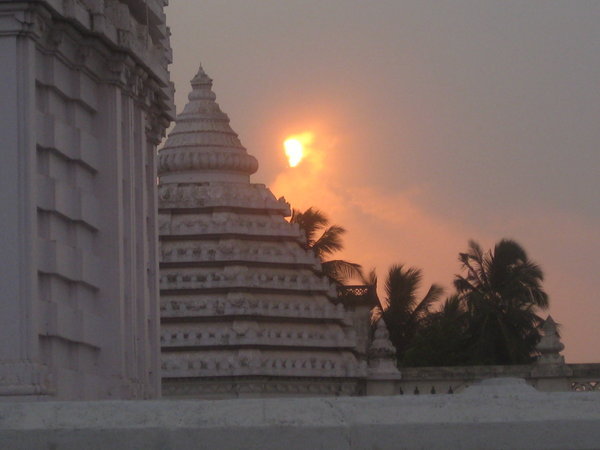 Dhamma Mahimar Vipassana Meditation Center