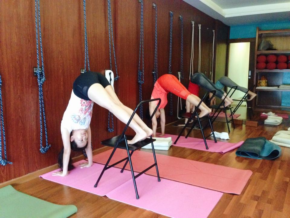 Iyengar Yoga Center Kelapa Gading