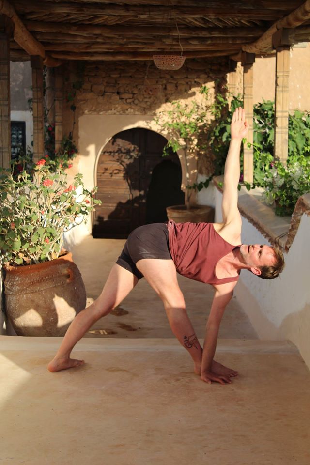 Yoga Explorer Hove