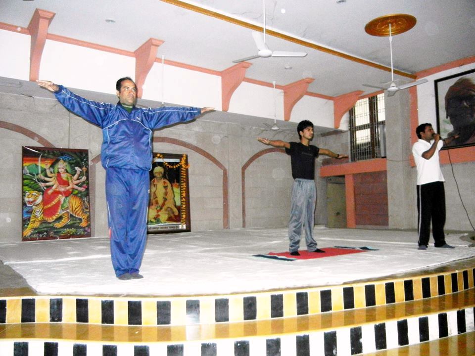 Rhythmic Power Yoga Sudama Nagar 