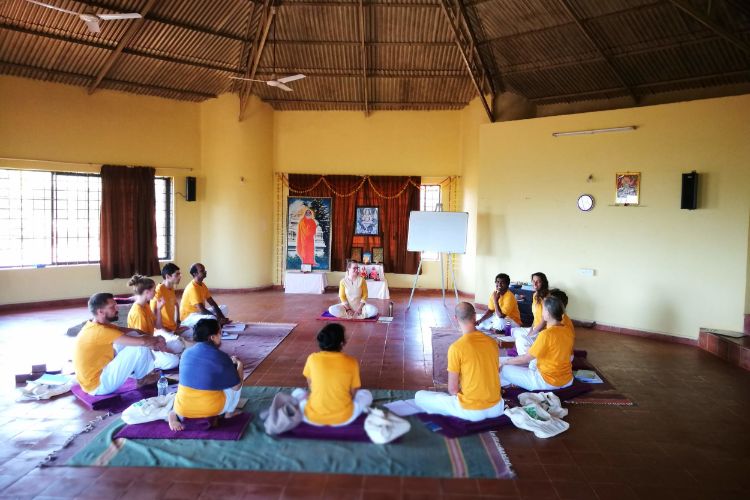 Yoga Vana India India
