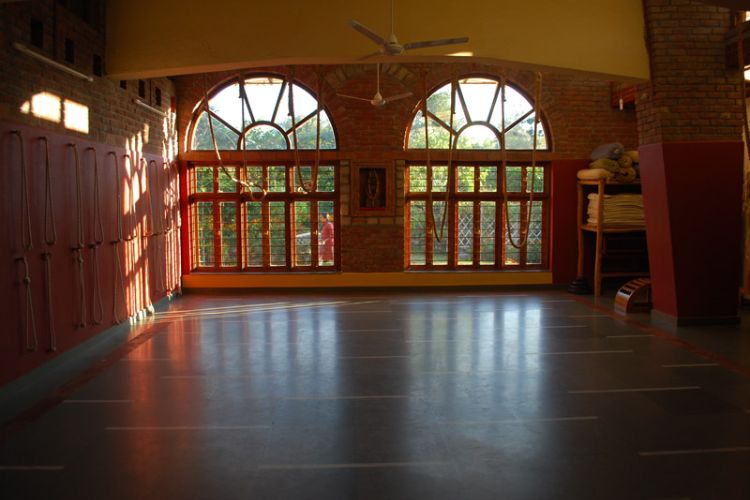 Yog-Ganga Centre For Yoga Studies 