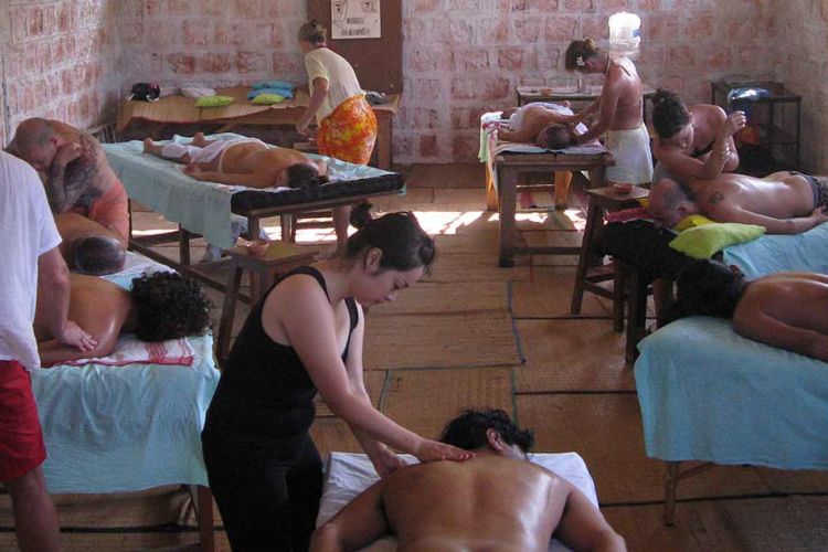 Rasovai Goa Ayurveda Massage Training Center 