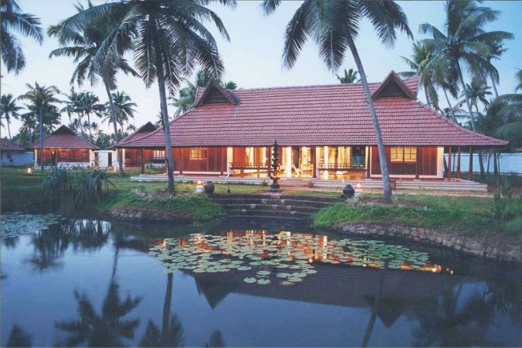 Kumarakom Lake Resort Kottayam