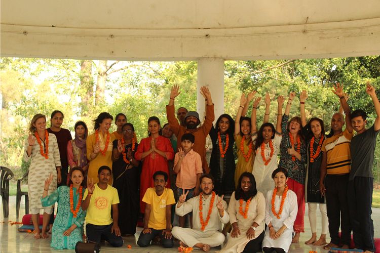 Triguna Yoga School Rishikesh