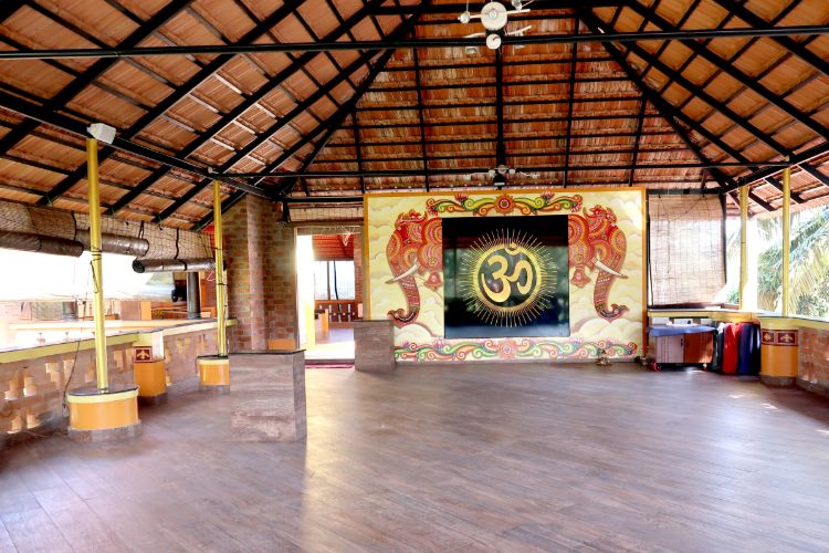 Sivasoorya Divine School Of Yoga India