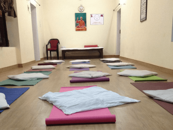 Om Sampoorn Yoga India