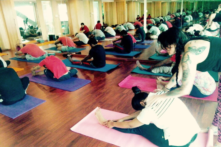 Om Sampoorn Yoga India