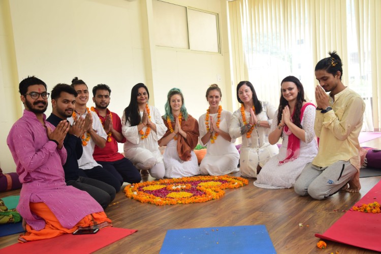 Peace yoga Retreat-Goa 