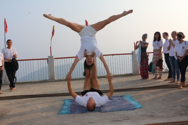 7 Chakras Yoga School Rishikesh