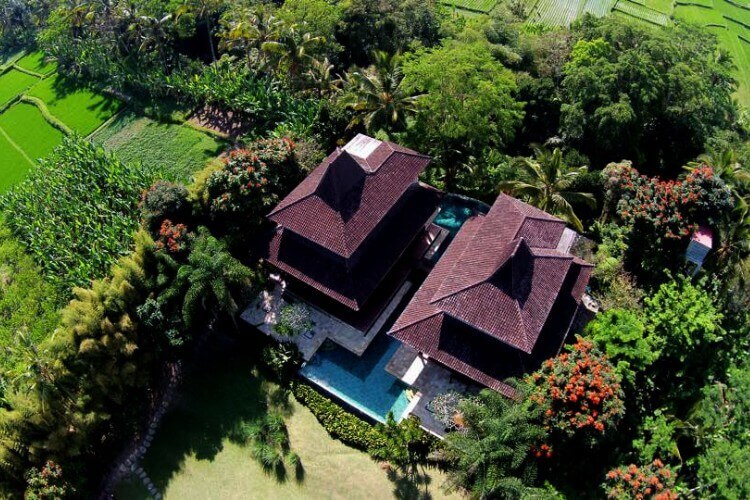 Villa Atas Awan