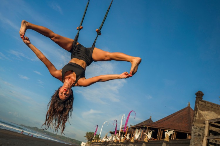 Fly High Yoga Indonesia