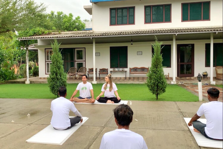 Akshara Yoga School