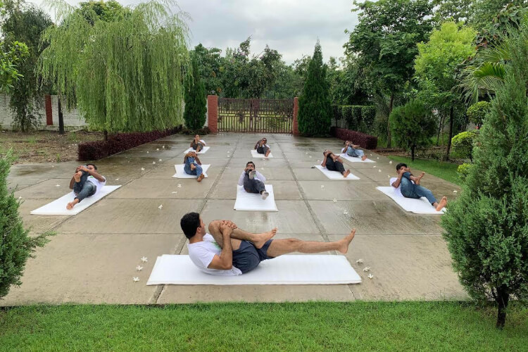 Akshara Yoga School