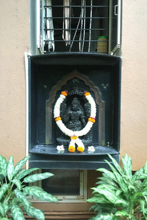 Ramamani Iyengar Memorial Yoga Institute Pune