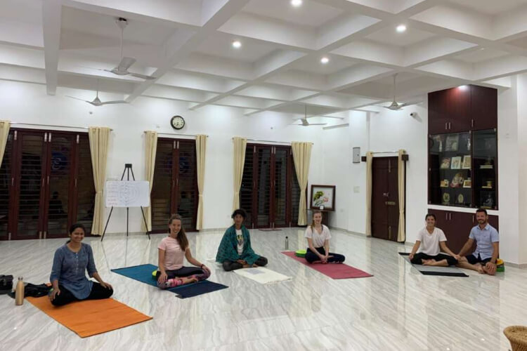 Sri Ma School of Transformational Yoga 
