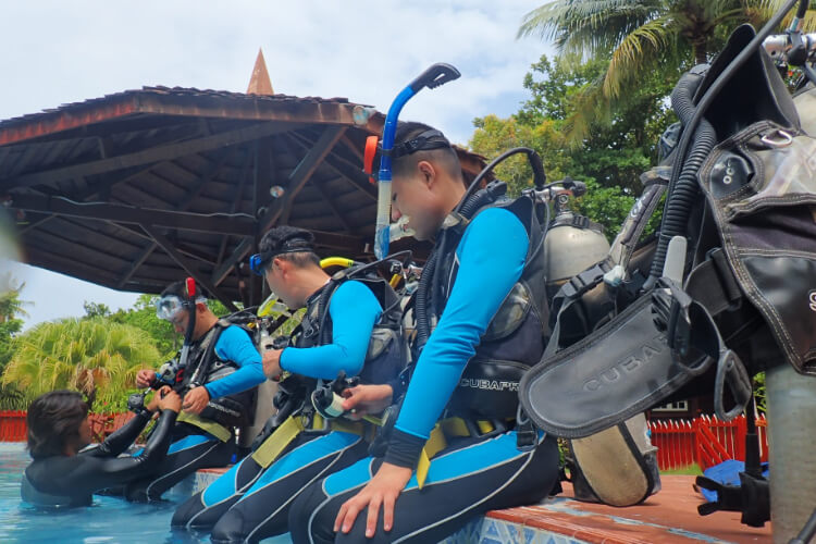 Borneo Divers & Sea Sports - Sabah