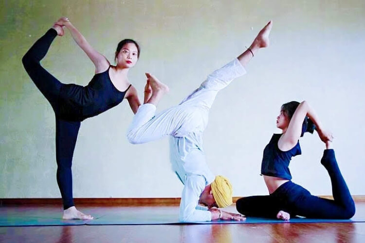 Purnam Yoga Teacher Training 