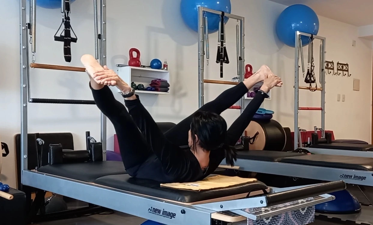 Womanly Pilates Reformer 