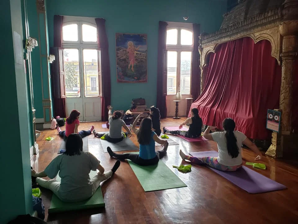 Academia de Yoga Inbound - Casa Vrinda