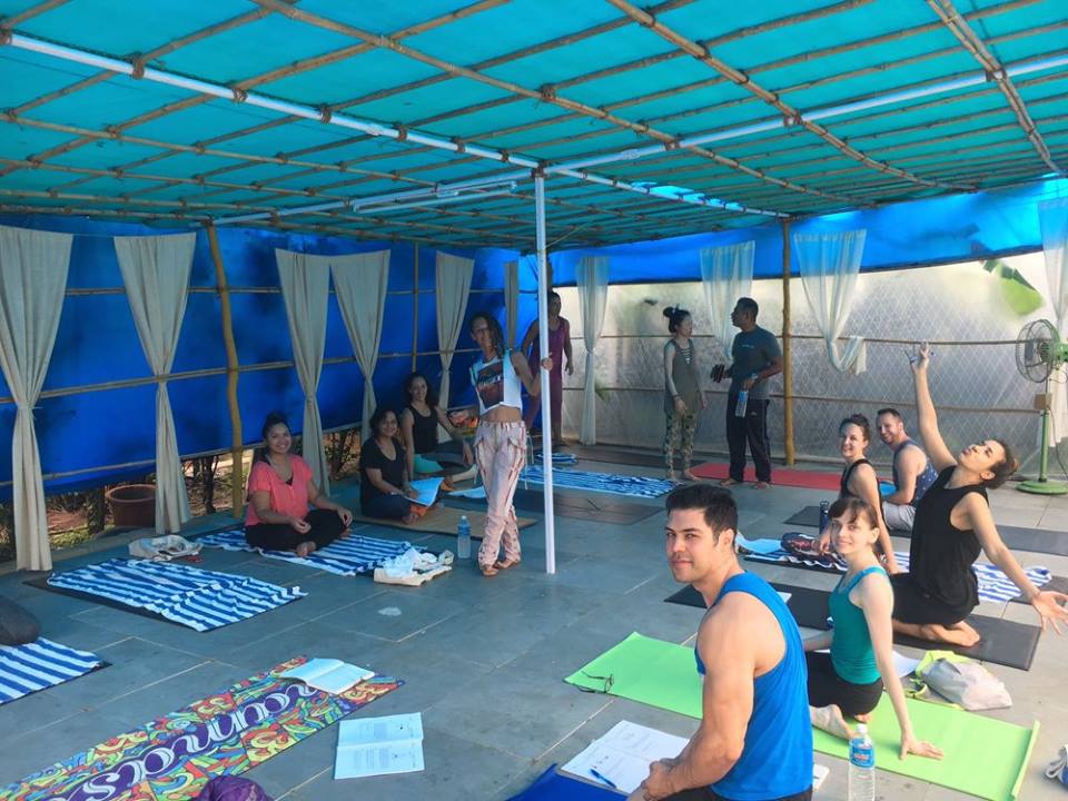 vimoksha-yoga-training-center-goa11516009591.jpg