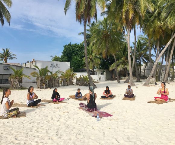 10 days  9 nights power yoga & diving retreat in unesco world biosphere baa atoll, maldives (1)1557834552.jpg