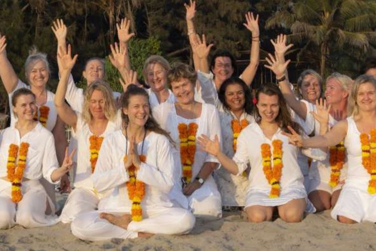 200 hrs yin yoga therapy teacher training goa, india (72)1570186944.jpg