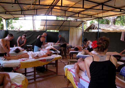 10 days ayuryoga massage training course goa, india (4)1570447686.jpg