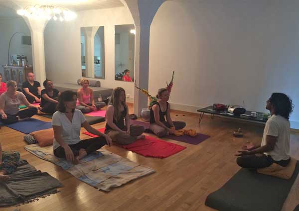 10 days ayuryoga massage training course goa, india (7)1570447687.jpg