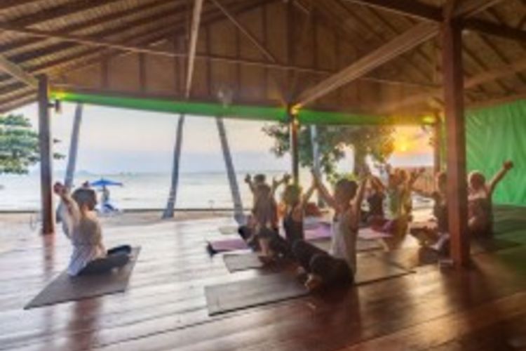 200 hrs non dogmatic yoga teacher training ko phangan, thailand (7)1572013561.jpg