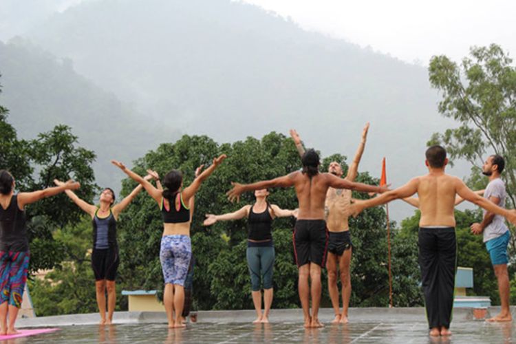 300 hrs yoga teacher training rishikesh, india151580115793.jpg