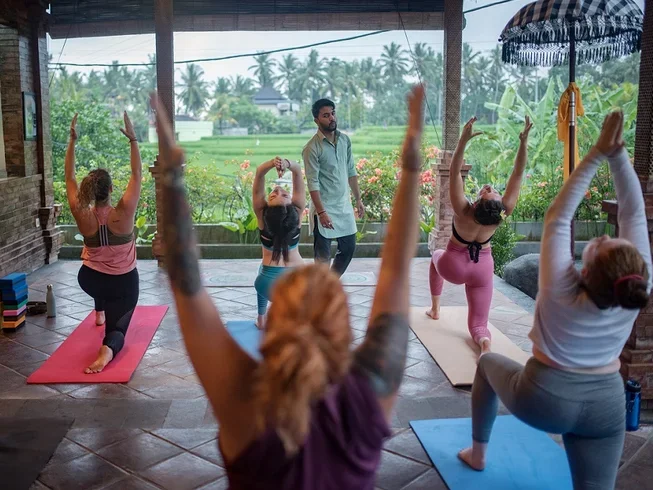21 Day 200-Hour Ashtanga Vinyasa Yoga Teacher Training in Bali by Rishikesh Vinyasa Yoga School23.webp
