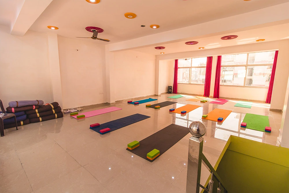 300 Hrs Yoga Teacher Training Course in Rishikesh By Vinyasa Yoga Ashram12.webp