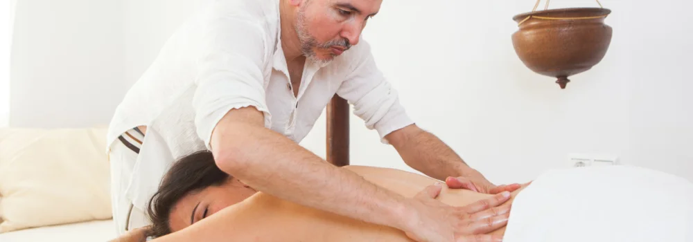 14 Day Ayurvedic Abhyangam Massage Complete Course Program In Alicante, Spain37.webp