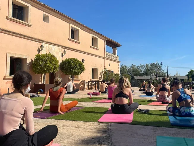 21 Day 200 Hours Vinyasa, Hatha, Ashtanga & Yin Yoga Teacher Training From Indian School In Mallorca, Spain14.webp